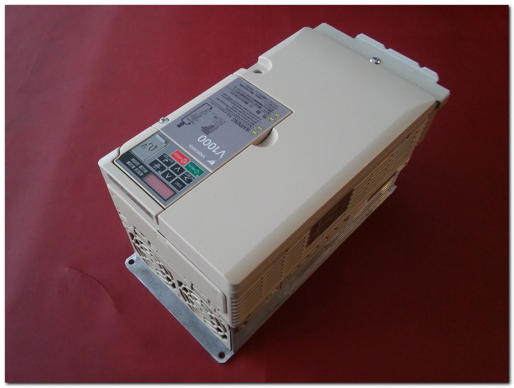 YASKAWA CIMR-VA2A0040FAA 11KW SÜRÜCÜ 3X220 V1000 11 KW INVERTER DRIVER