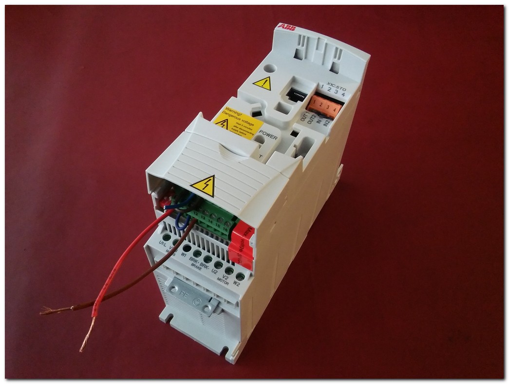 ABB ACS355-01E-04A7-2 0,75KW SÜRÜCÜ ACS355 0,75 KW INVERTER DRIVER