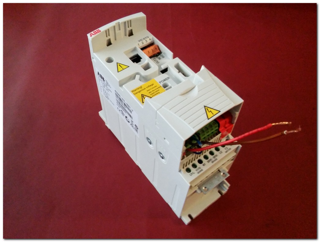 ABB ACS355-01E-04A7-2 0,75KW SÜRÜCÜ ACS355 0,75 KW INVERTER DRIVER