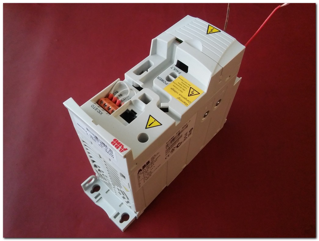 ABB ACS355-01E-02A4-2 0,37KW SÜRÜCÜ ACS355 0,37 KW INVERTER DRIVER