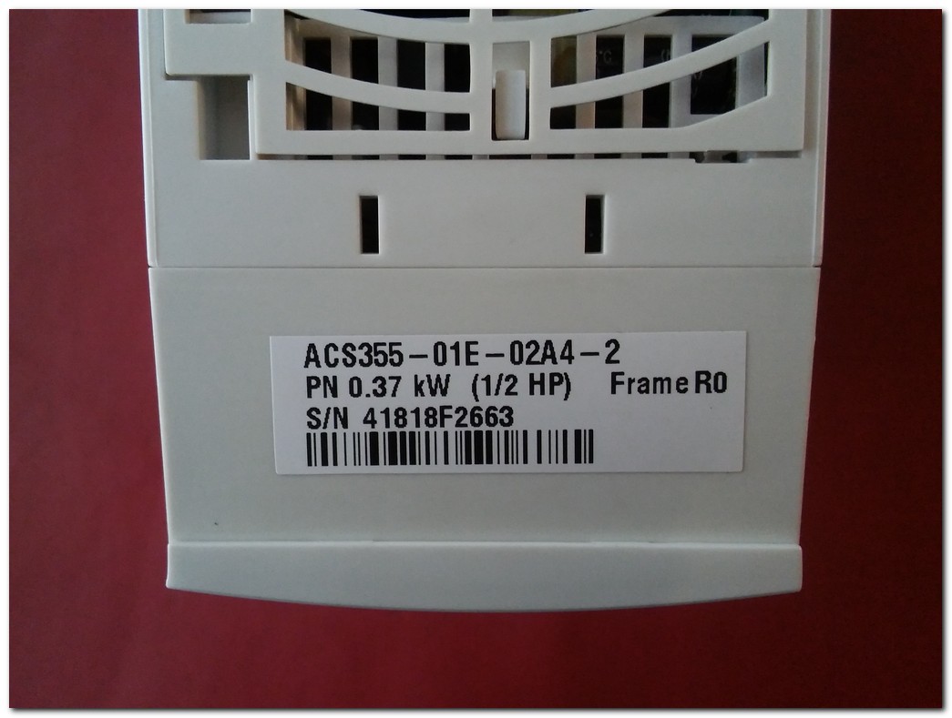 ABB ACS355-01E-02A4-2 0,37KW SÜRÜCÜ ACS355 0,37 KW INVERTER DRIVER