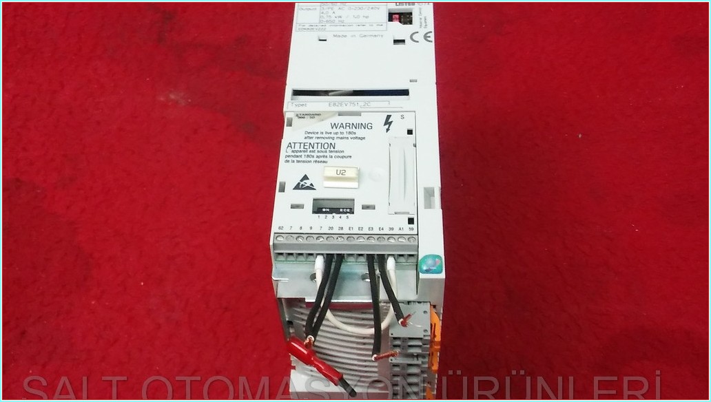 LENZE E82EV751_2C E82EV751-2C E82EV751K2C 13127093 VECTOR 8200 0,75 KW 240V SÜRÜCÜ