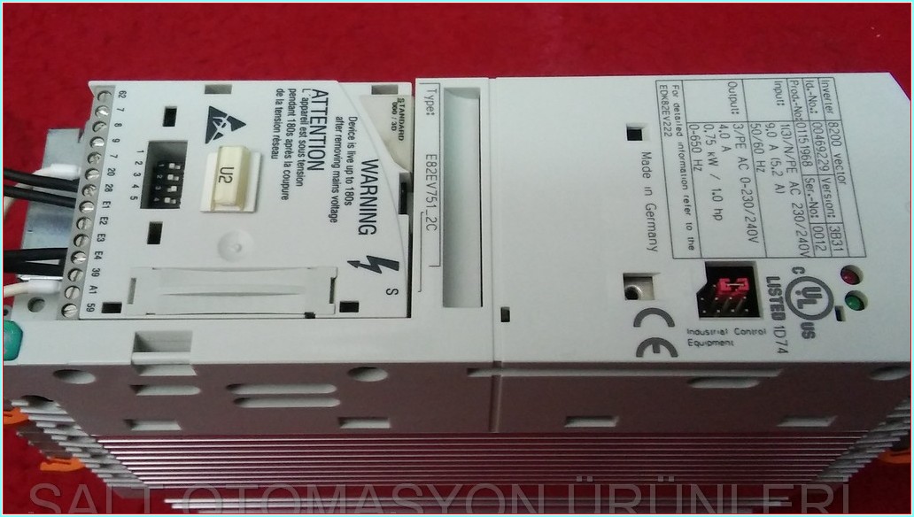 LENZE E82EV751_2C E82EV751-2C E82EV751K2C 13127093 VECTOR 8200 0,75 KW 240V SÜRÜCÜ