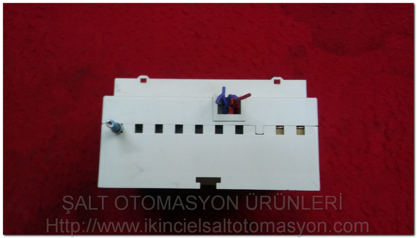 JUNG 2156 REG JAHRESZEİTSCHALTUHR YILLIK ZAMAN SAATİ
