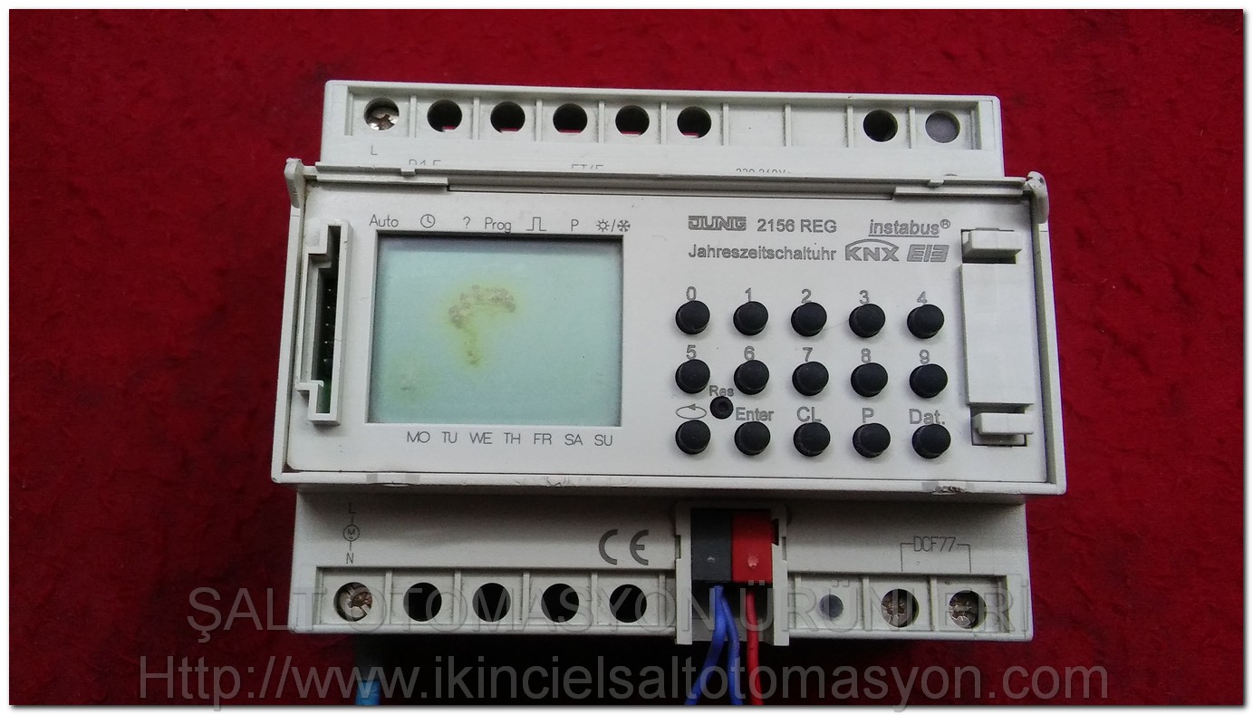 JUNG 2156 REG JAHRESZEİTSCHALTUHR YILLIK ZAMAN SAATİ