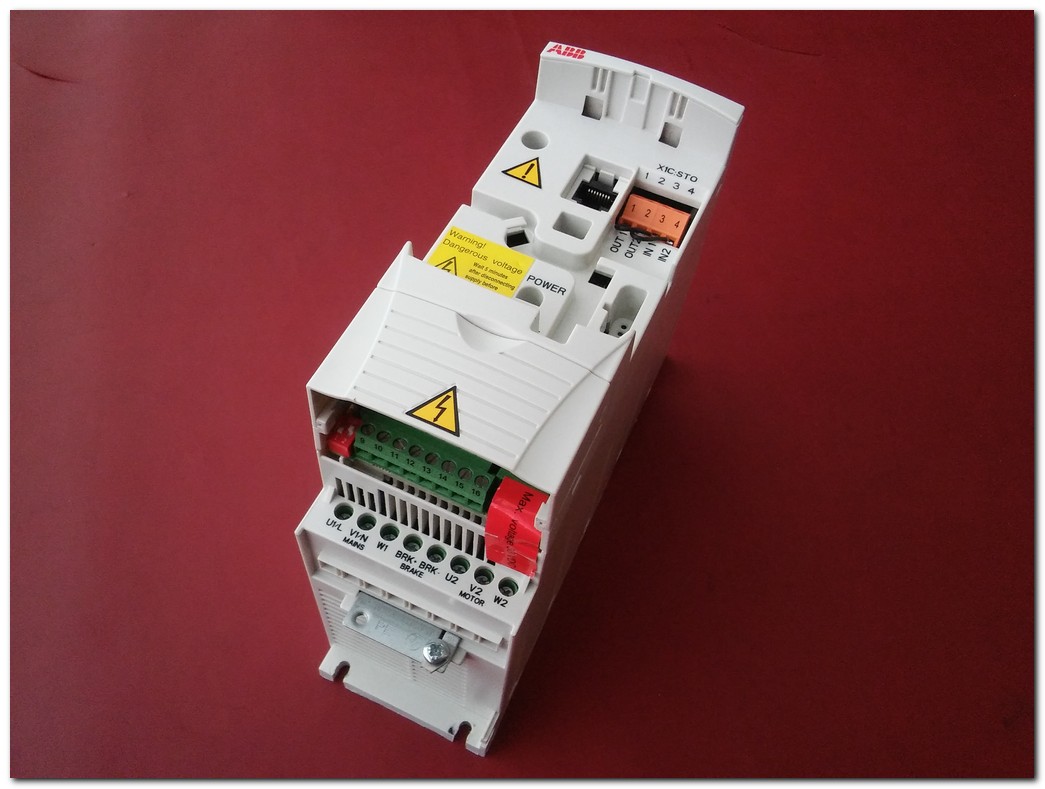 ABB ACS355-03E-01A2-4 0,37KW SÜRÜCÜ ACS355 0,37 KW INVERTER DRIVER