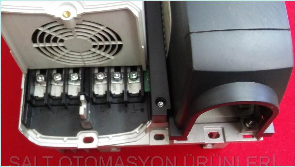 EMERSON SK3402 18,5-22KW SÜRÜCÜ HIZ KONTROL CİHAZI
