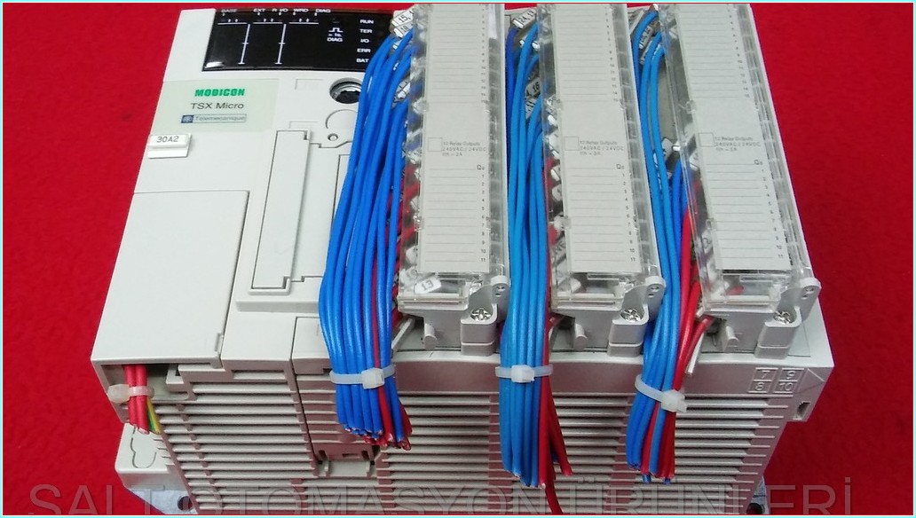 SCHNEİDER TSX3708001 TSX 3708 AC MODICON TSX MICRO TAKIM PLC