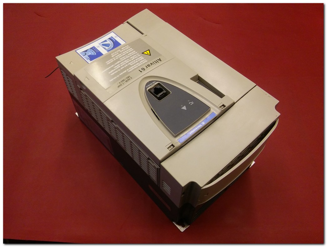 TELEMECANIQUE ATV61HU55N4 ATV61HU55N4Z