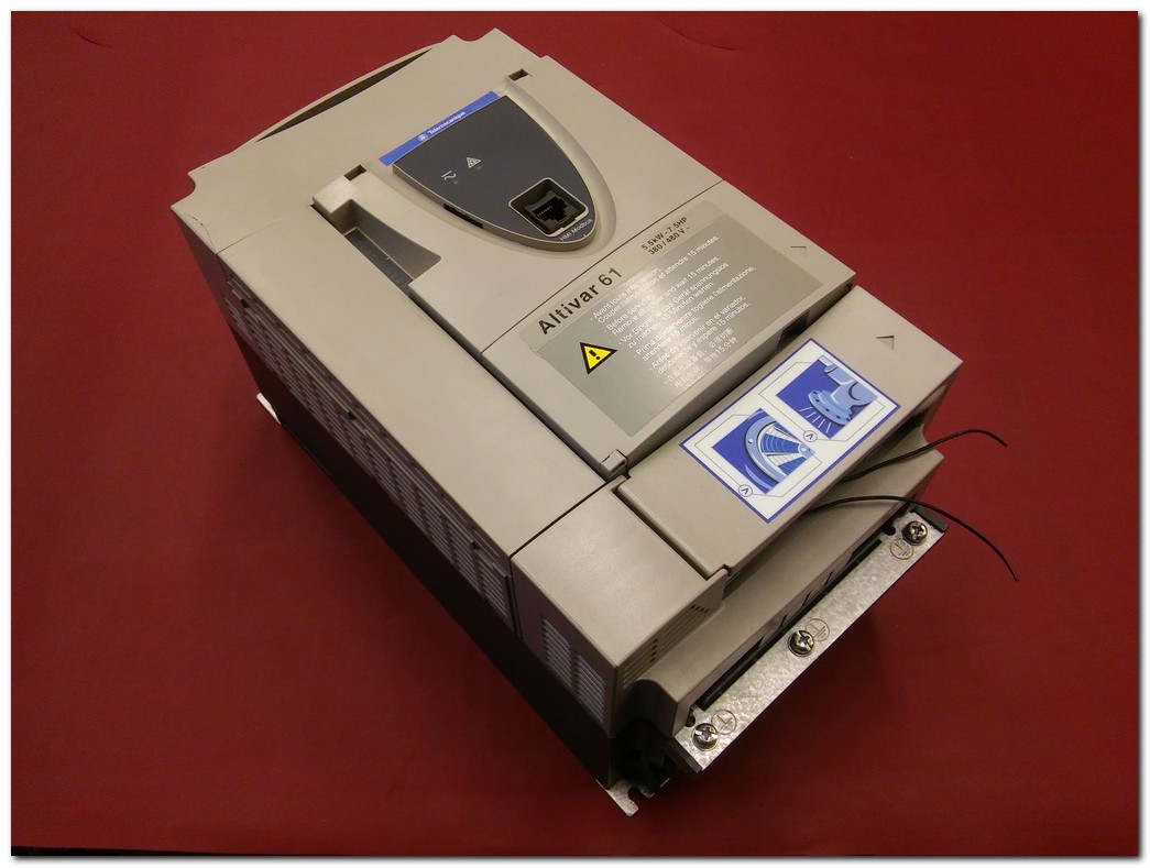 TELEMECANIQUE ATV61HU55N4 ATV61HU55N4Z