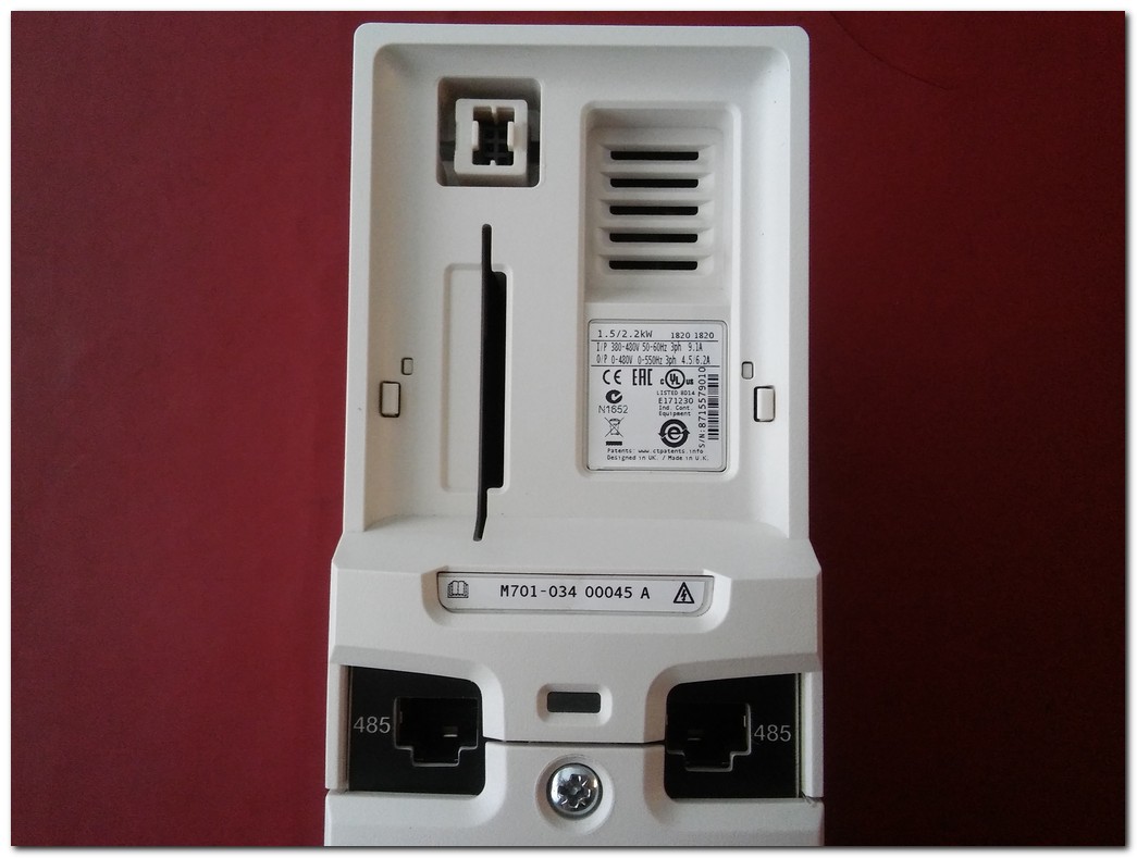 CONTROL TECHNIQUES M701-034 00045 A 2,2KW SÜRÜCÜ NİDEC M701 2,2 KW INVERTER DRIVER