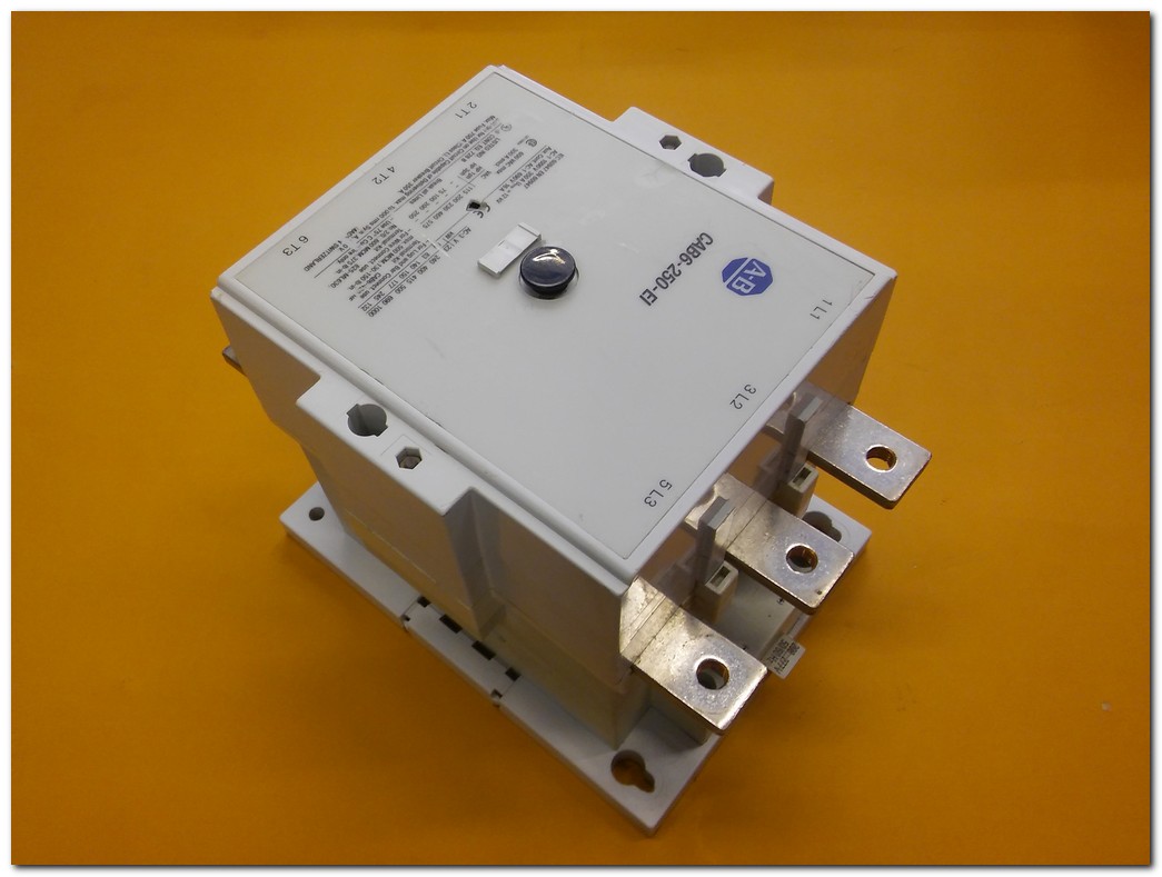 ALLEN BRADLEY CAB6-250-EI 140 KW 350A KONTAKTÖR