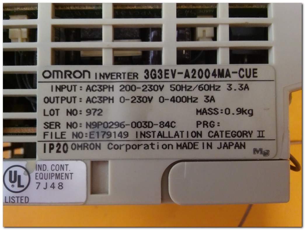 OMRON 3G3EV-A2004MA-CUE 0,4KW SÜRÜCÜ SYSDRIVE 3G3EV-INVERTER 0,40 KW DRIVER