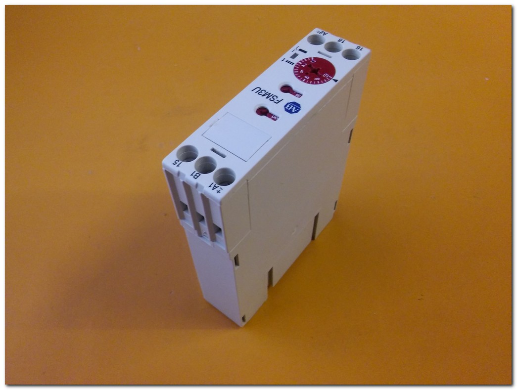 ALLEN BRADLEY FSM3U 700-FSM3UU23 YÜKSEK PERFORMANS ZAMAN RÖLESİ