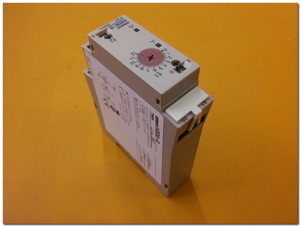 H3DE-G OMRON