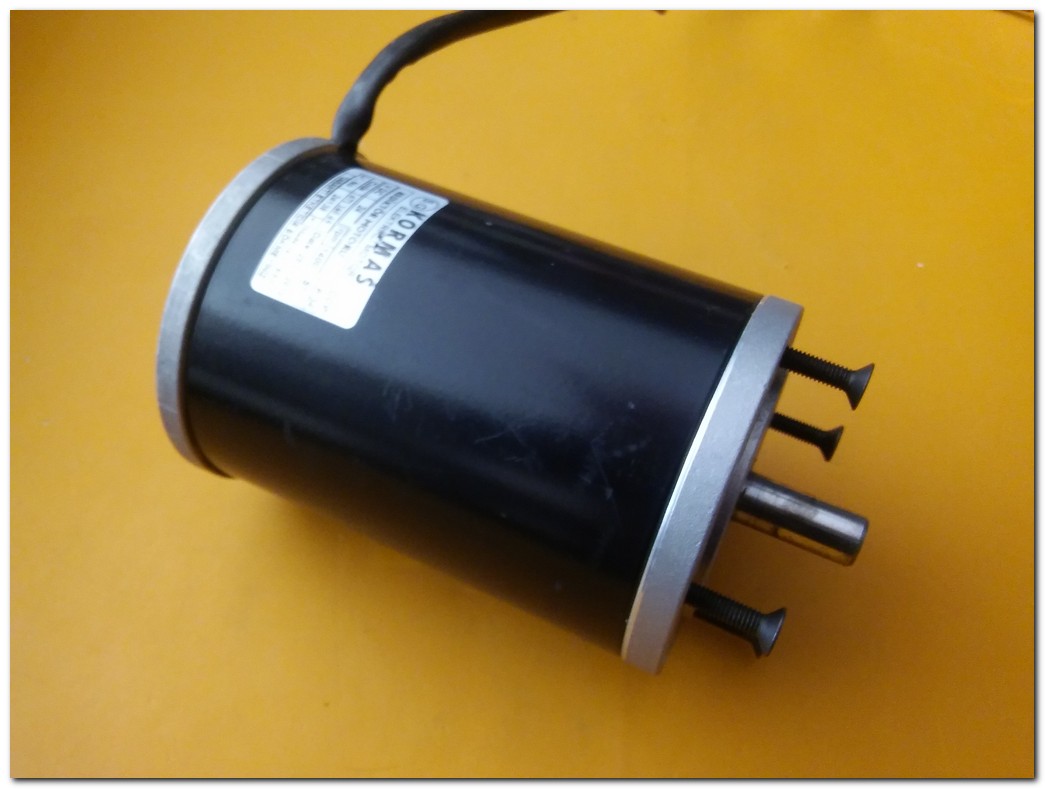 KORMAS 671 140 49 67114049 24 VDC 1400 RPM REDÜKTÖR MOTORU DC MOTOR