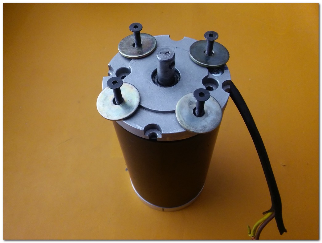 MUGUL MG1225028R 12 VDC 2800 RPM 250W DC MOTOR
