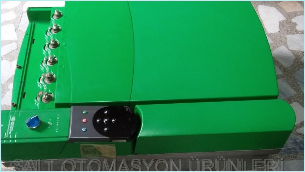 CONTROL TECHNIQUES UNI4405 VTC 110KW SÜRÜCÜ HIZ KONTROL CİHAZI