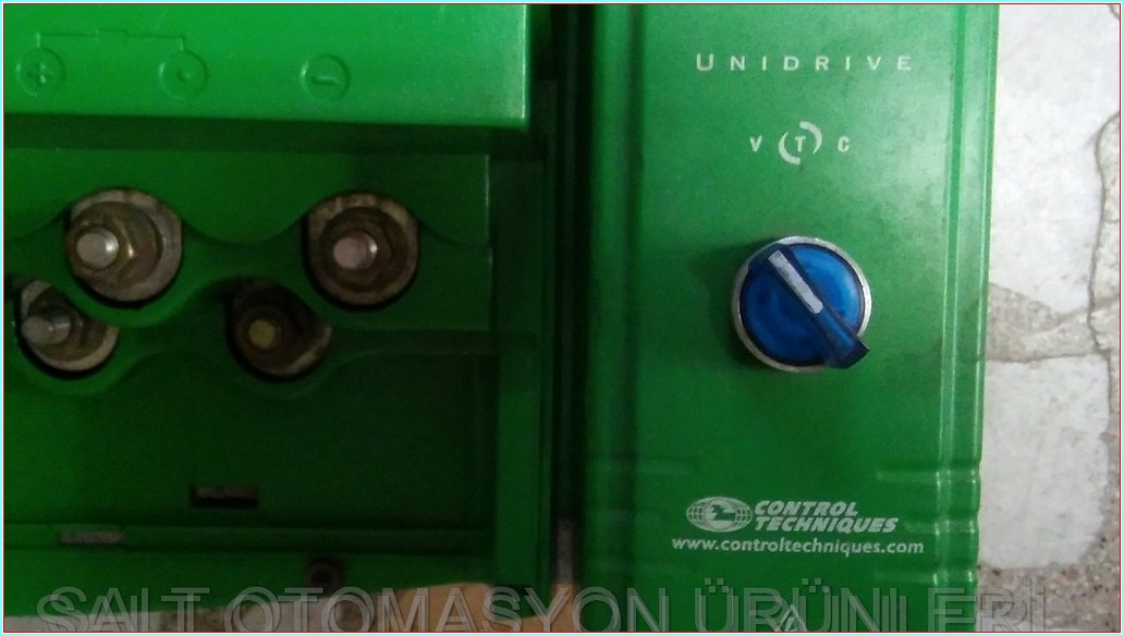 CONTROL TECHNIQUES UNI4405 VTC 110KW SÜRÜCÜ HIZ KONTROL CİHAZI