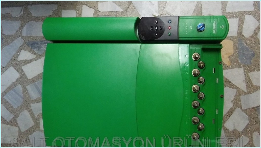 CONTROL TECHNIQUES UNI4405 VTC 110KW SÜRÜCÜ HIZ KONTROL CİHAZI