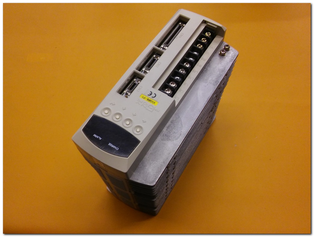 LS APD-VS04N-P1 3,2A SERVO SÜRÜCÜ ANY PACK ANYPACK MECAPİON 3,2A SERVO DRIVER