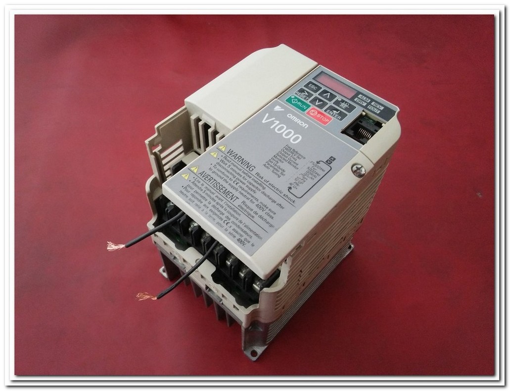 CIMR-VZ4A0007BAA VZA42P2BAA OMRON