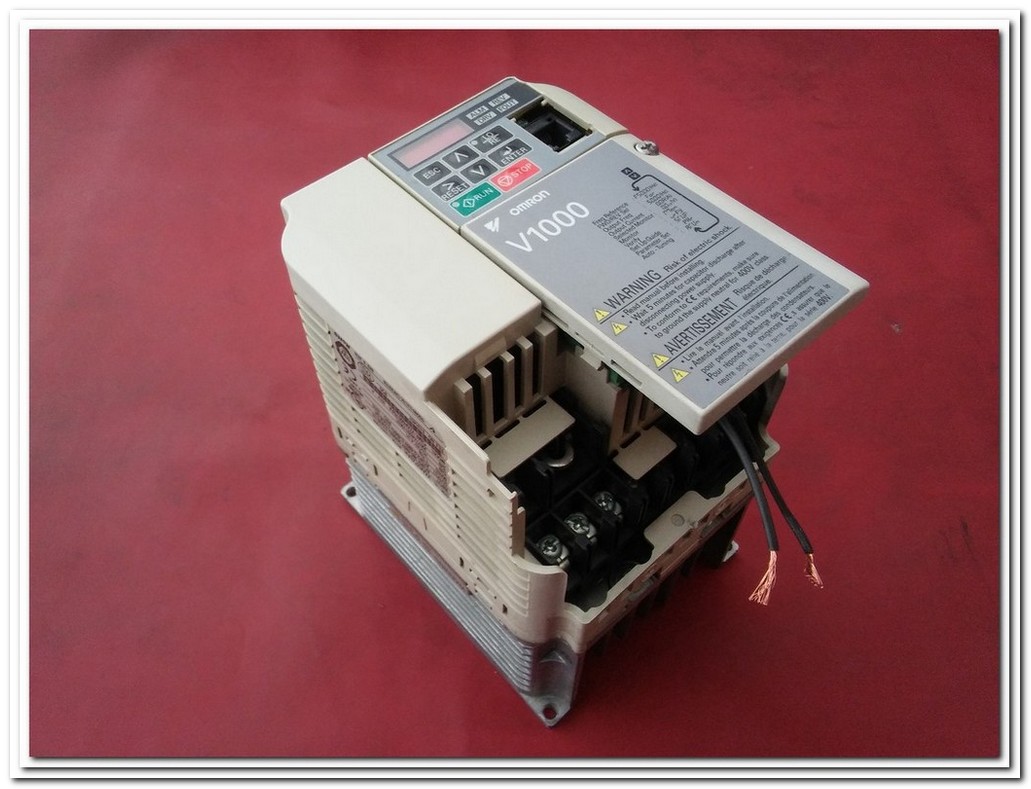 CIMR-VZ4A0007BAA VZA42P2BAA OMRON
