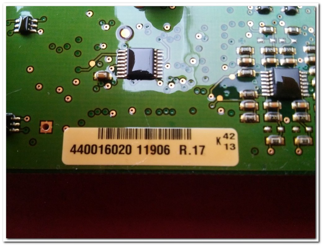 ABB SACE RE0556001-02 440016020 11906 R.17 QA6UK317A RE0677 L5549 TERMİK KONTROL KARTI
