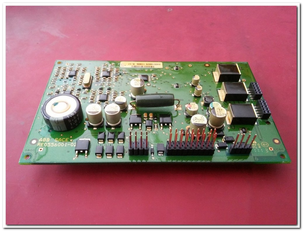 ABB SACE RE0556001-02 440016020 11906 R.17 QA6UK317A RE0677 L5549 TERMİK KONTROL KARTI