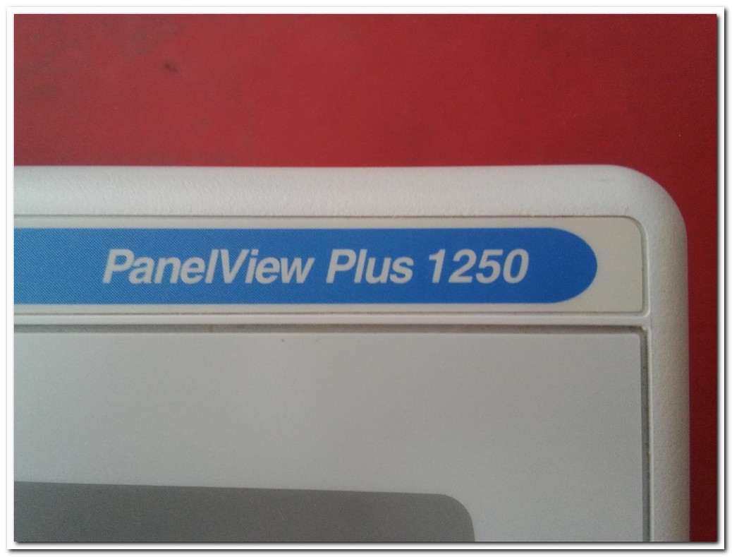 ALLEN BRADLEY 2711P-RDT12C C TOUCH MODULE VE 2711P-RP2 24VDC 70W LOGIC MODULE VE 2711P-T12C4D2 A ASSEMBLED TERMINAL PANELVİEW PLUS 1250 OPERATÖR PANEL