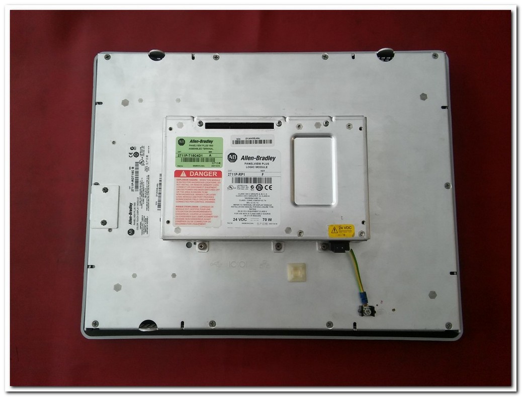 ALLEN BRADLEY 2711P-RDT15C B TOUCH MODULE VE 2711P-RP1 LOGIC MODULE VE 2711P-T15C4D1 A ASSEMBLED TERMINAL PANELVİEW PLUS 1500 OPERATÖR PANEL