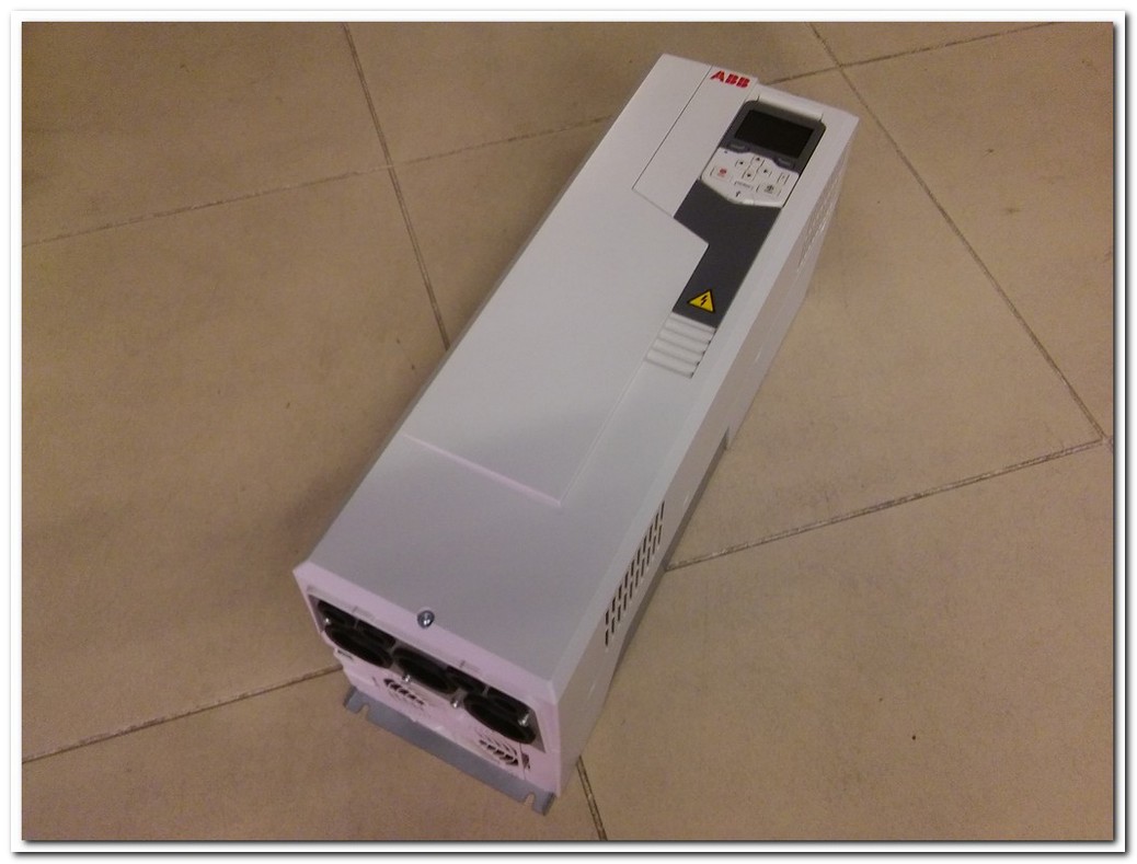 ABB ACS580-01-062A-4 J400 ACS580-01-062A-4 