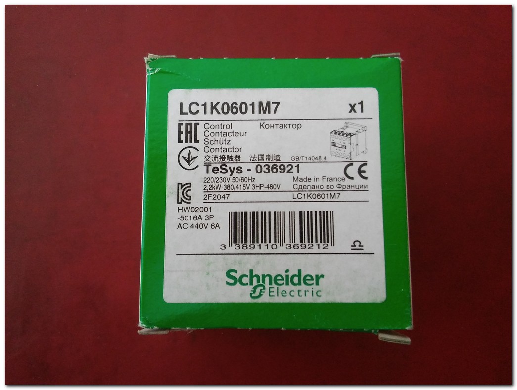SCHNEİDER LC1K0601M7 SIFIR KUTULU KONTAKTÖR