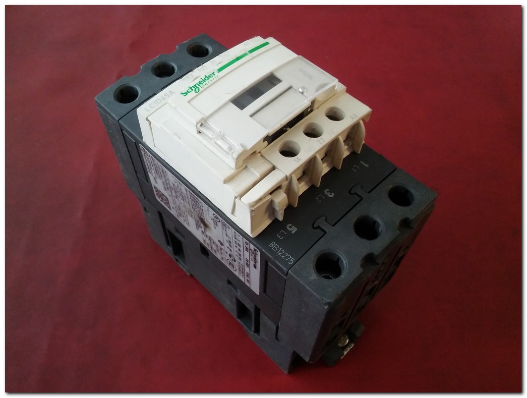 SCHNEİDER LC1D65A LC1D65AE7 LC1D65AM7 KONTAKTÖR