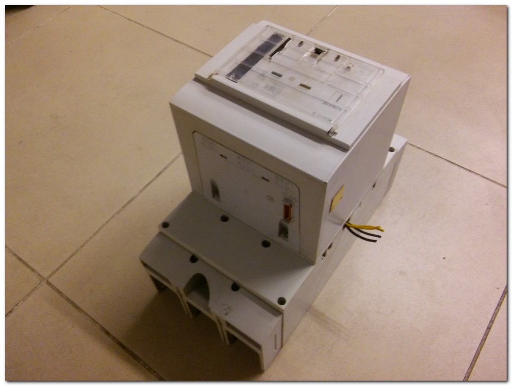 MOELLER NZM 4-XR NZM4-XR NZMN4 266685 1600A MOTORLU TMŞ MOTOR MAKANİZMASI