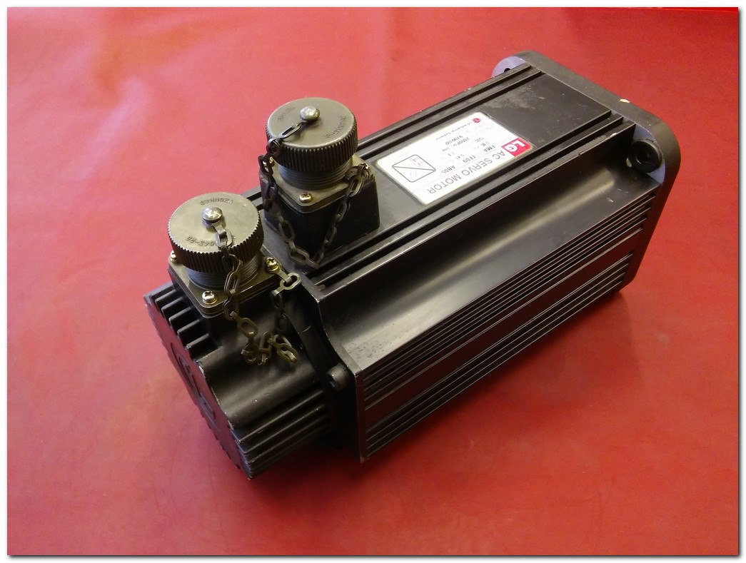 LG FMA-TF09-AB05 0,85KW AC SERVO MOTOR VE KABLO TAKIMI