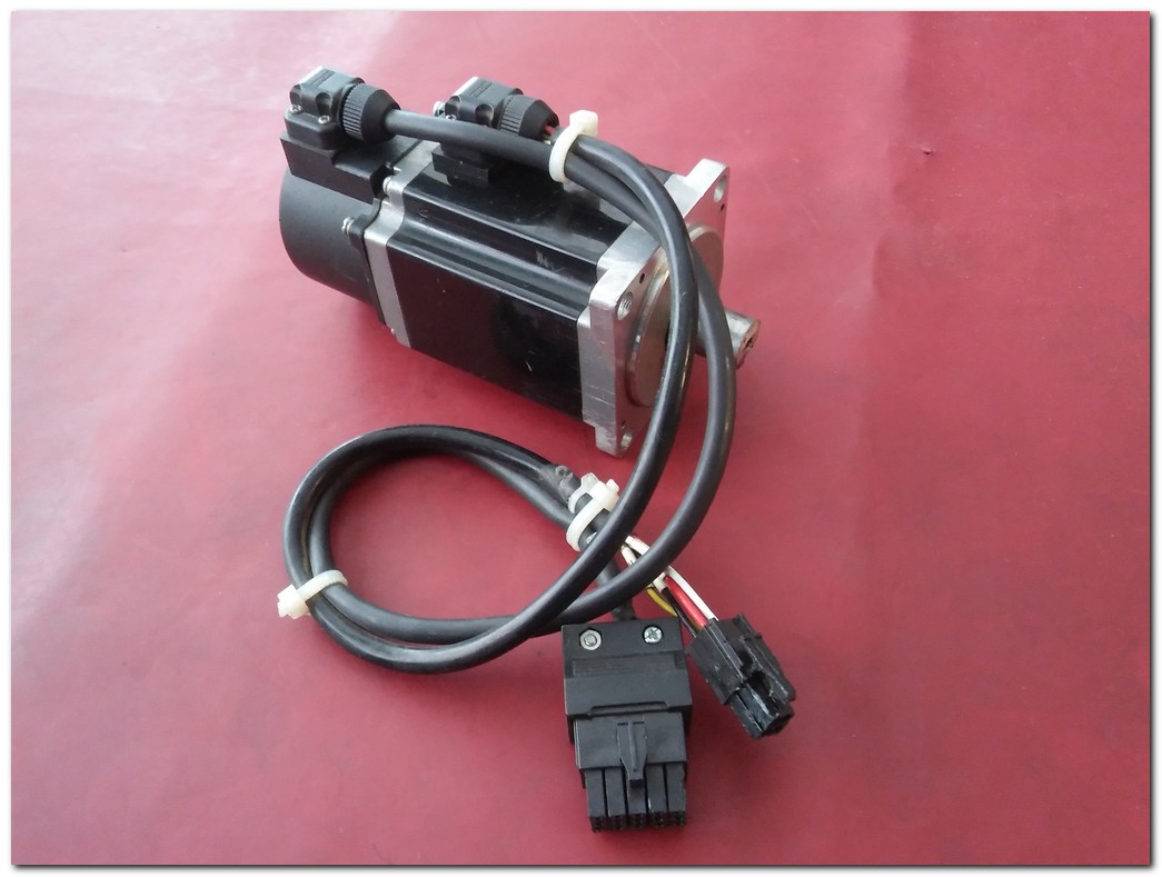 DELTA  ASD-A2-0421-M 400W SERVO SÜRÜCÜ VE SERVO MOTOR TAKIM