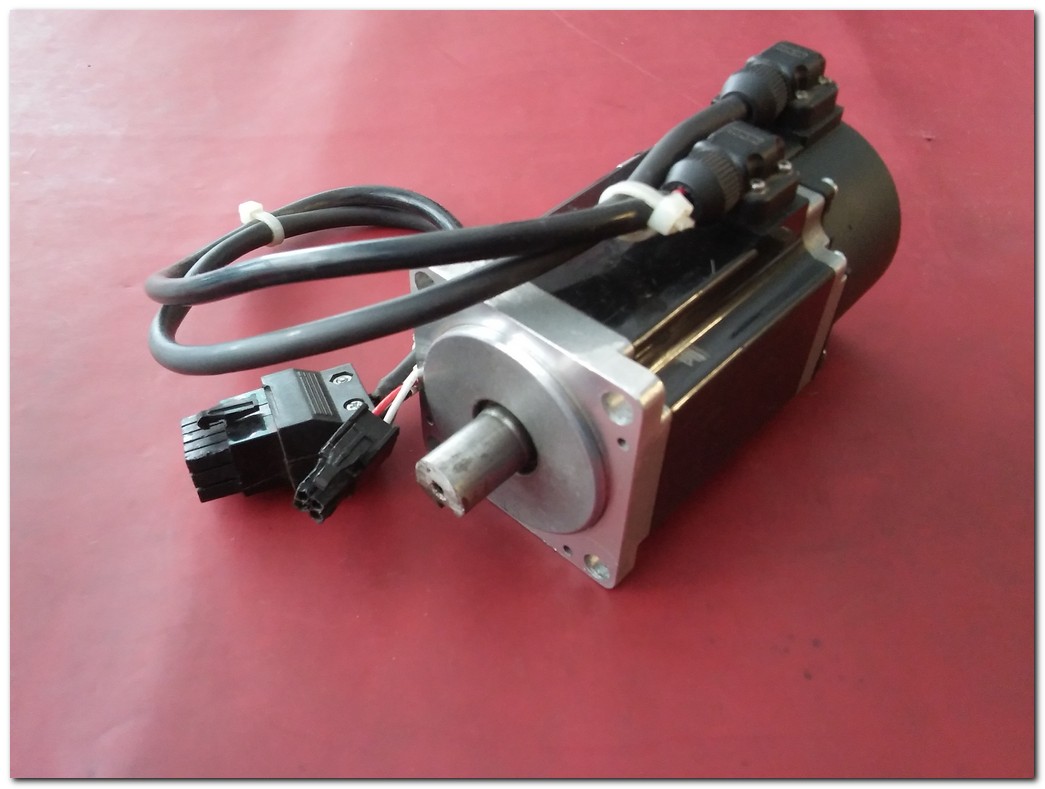 DELTA  ASD-A2-0421-M 400W SERVO SÜRÜCÜ VE SERVO MOTOR TAKIM