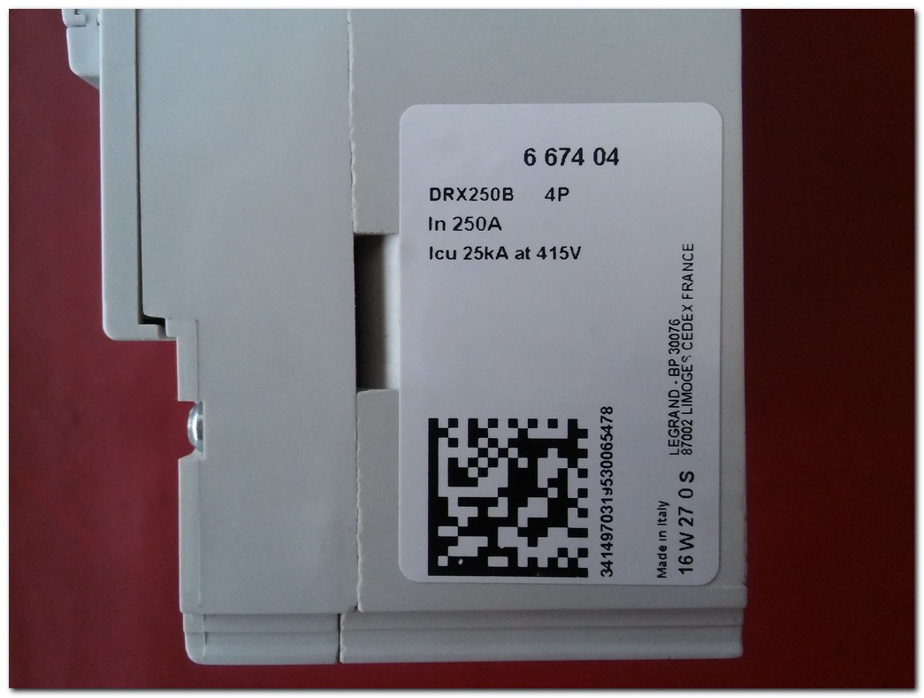 LEGRAND DRX250B DRX 250 B 6 674 04 250A SIFIR KUTULU 4 KUTUPLU TMŞ
