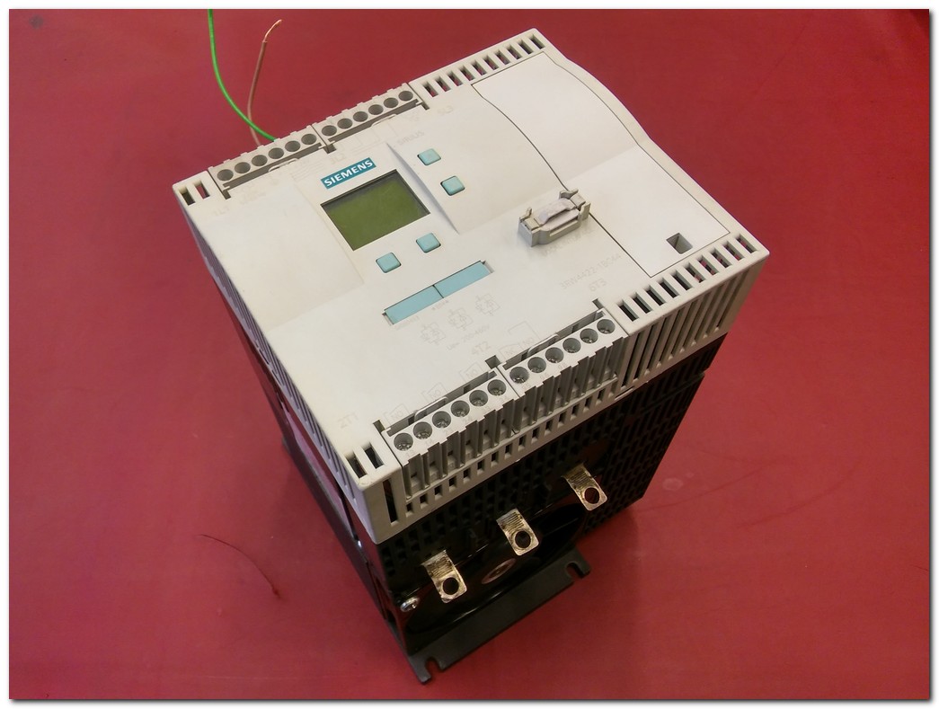 SIEMENS 3RW4422-1BC44 SIRIUS 15KW SOFT STARTER 15 KW YUMUŞAK YOL VERME