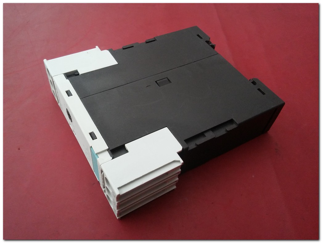 SIEMENS 3RP1512-1AP30 SIRIUS 1,5-30S ELEKTRONİK ZAMAN RÖLESİ