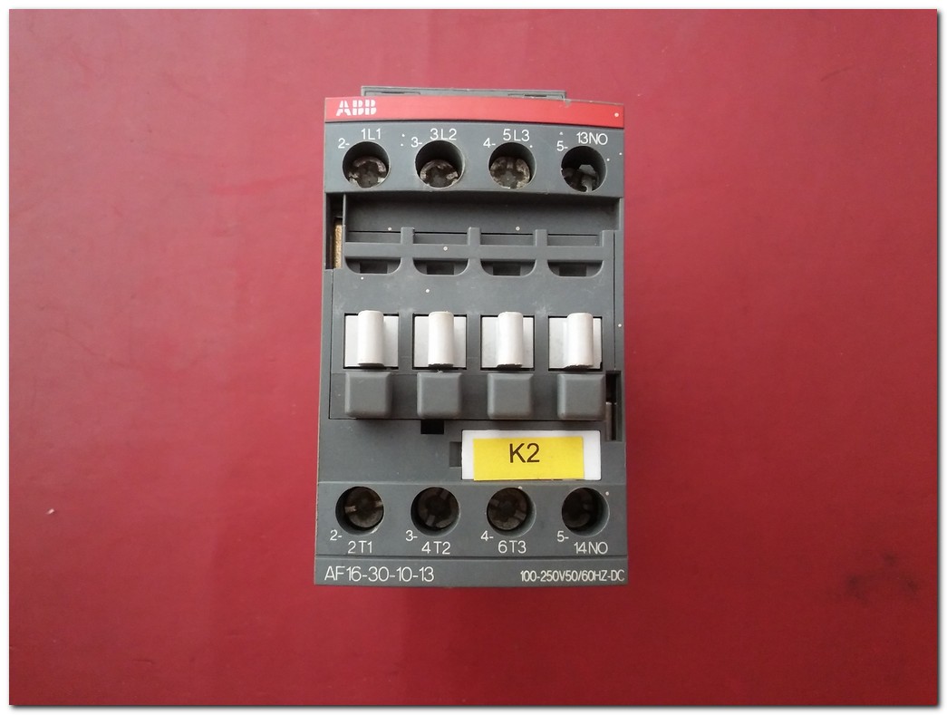 ABB AF26-30-13 AF26 50A KONTAKTÖR 100-240V AC DC KONTAKTÖR