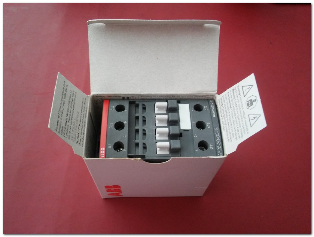 ABB AF26-30-13 AF26 50A KONTAKTÖR 100-240V AC DC KONTAKTÖR