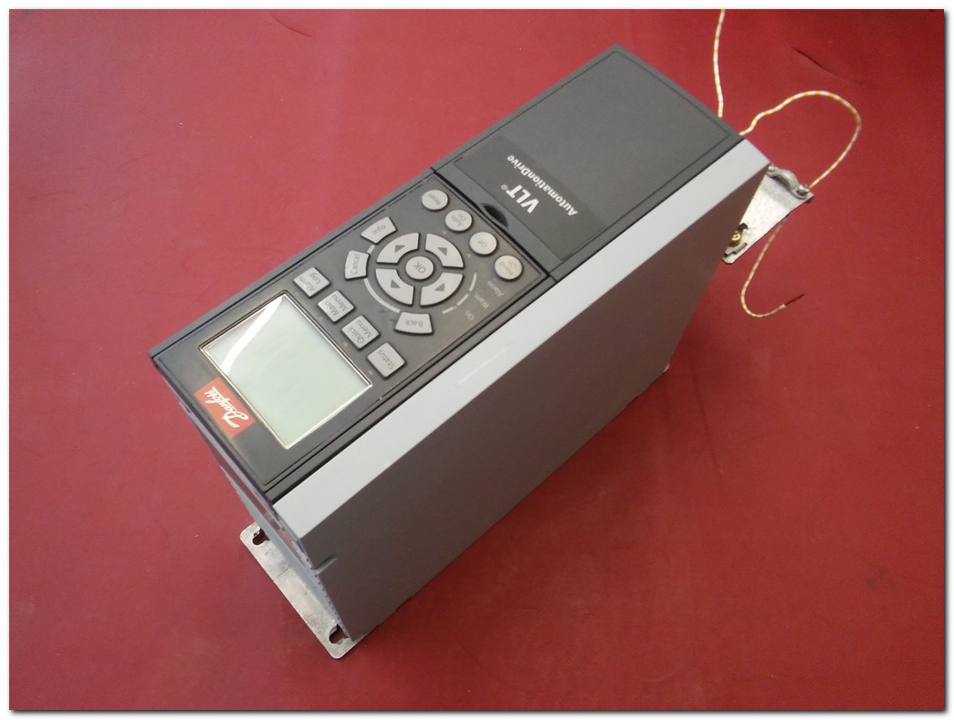 DANFOSS FC-302P3K0T5E20H2BGC FC302P3K0 131B0159 5KVA SÜRÜCÜ VLT AUTOMATİON DRİVE