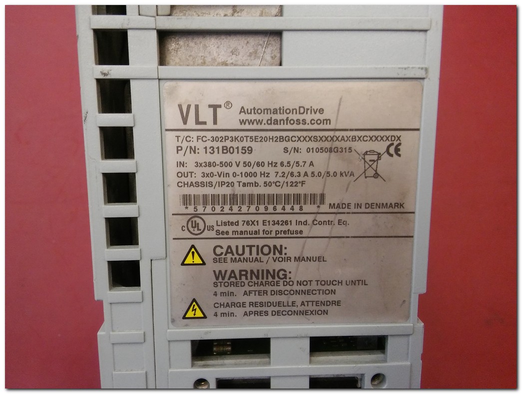 DANFOSS FC-302P3K0T5E20H2BGC FC302P3K0 131B0159 5KVA SÜRÜCÜ VLT AUTOMATİON DRİVE