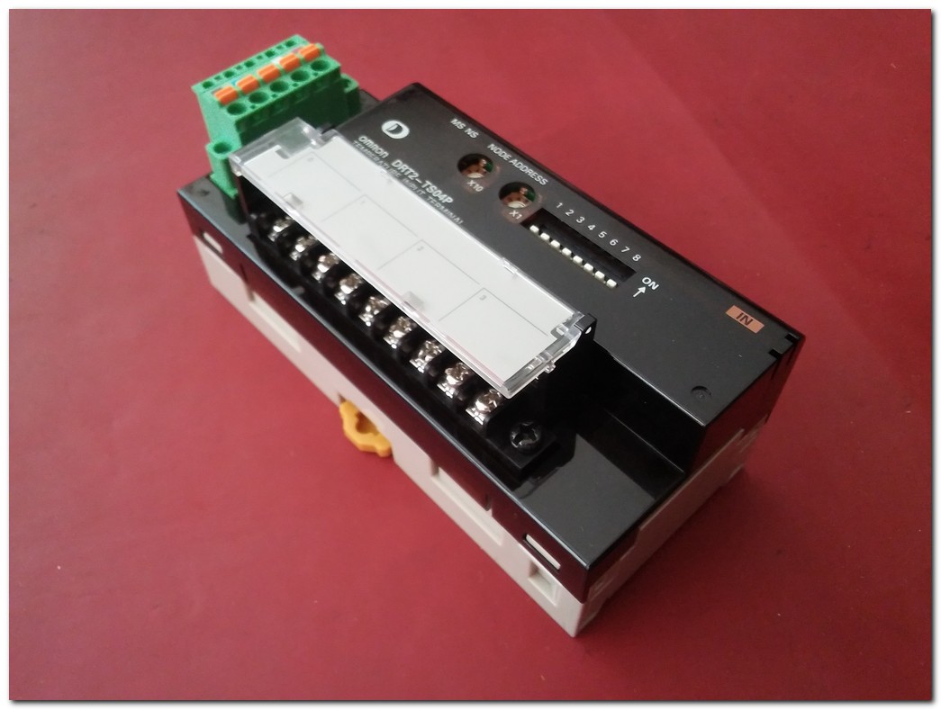OMRON DRT2-TS04P  TEMPERATURE INPUT TERMİNAL SIFIR KUTULU