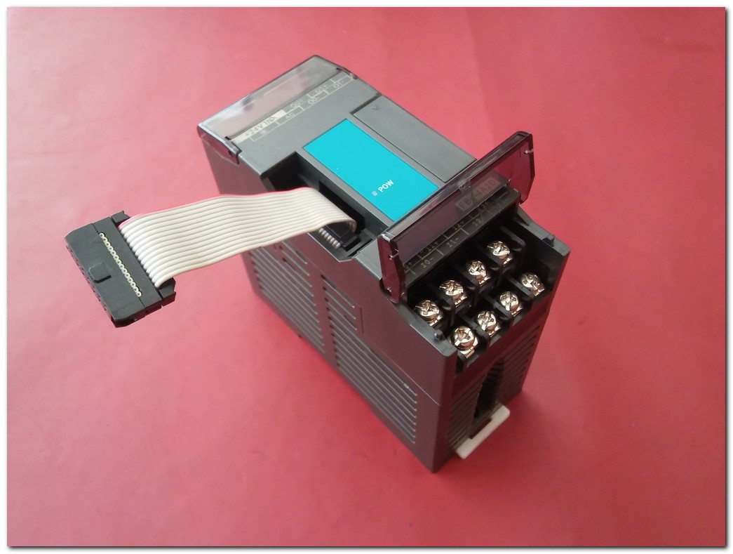 FATEK FBS-4A2D 4 KANAL ANALOĞ GİRİŞ 2 KANAL ANALOG CIKIŞ PLC EK MODÜL