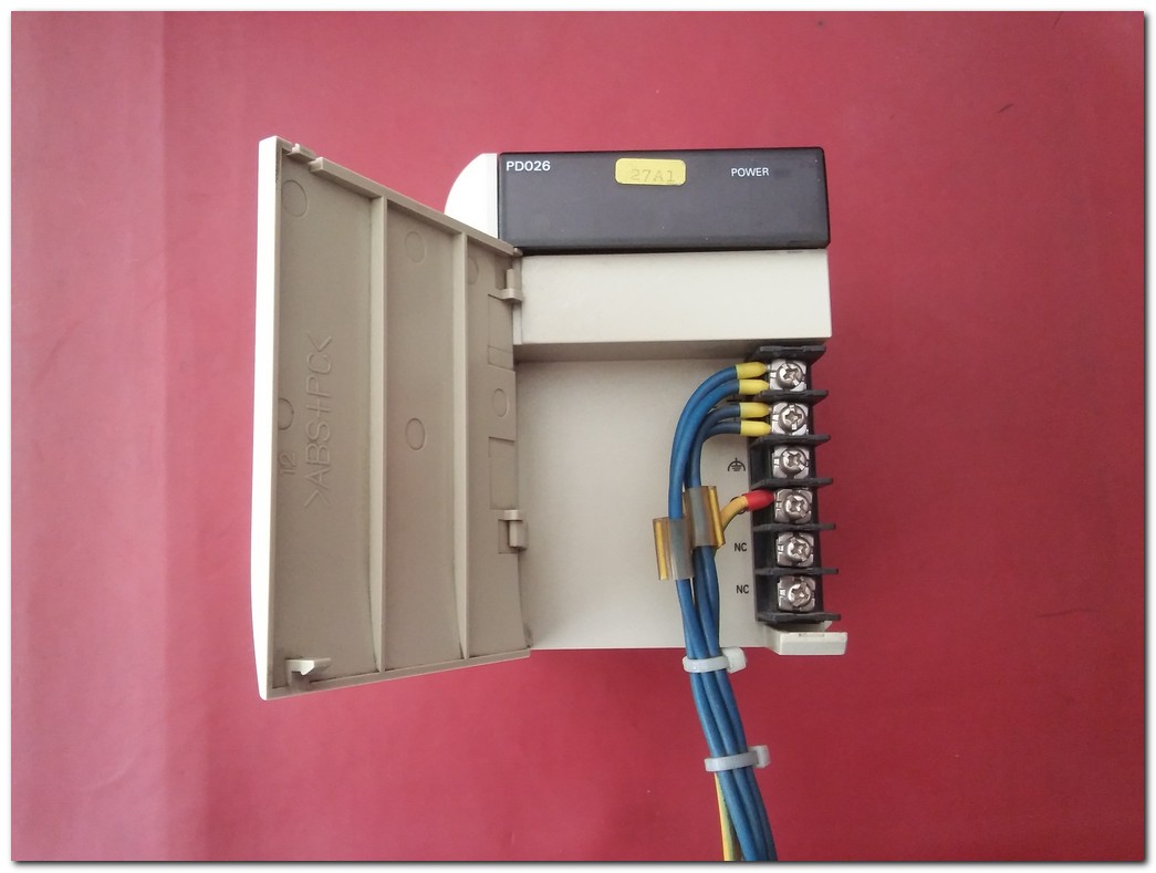 OMRON PD026 PDO26 POWER GÜÇ KAYNAGI
