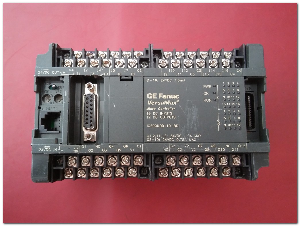 FANUC IC200UDD110-B PLC CPU 16 DC INPUTS 12 DC AUTPUTS