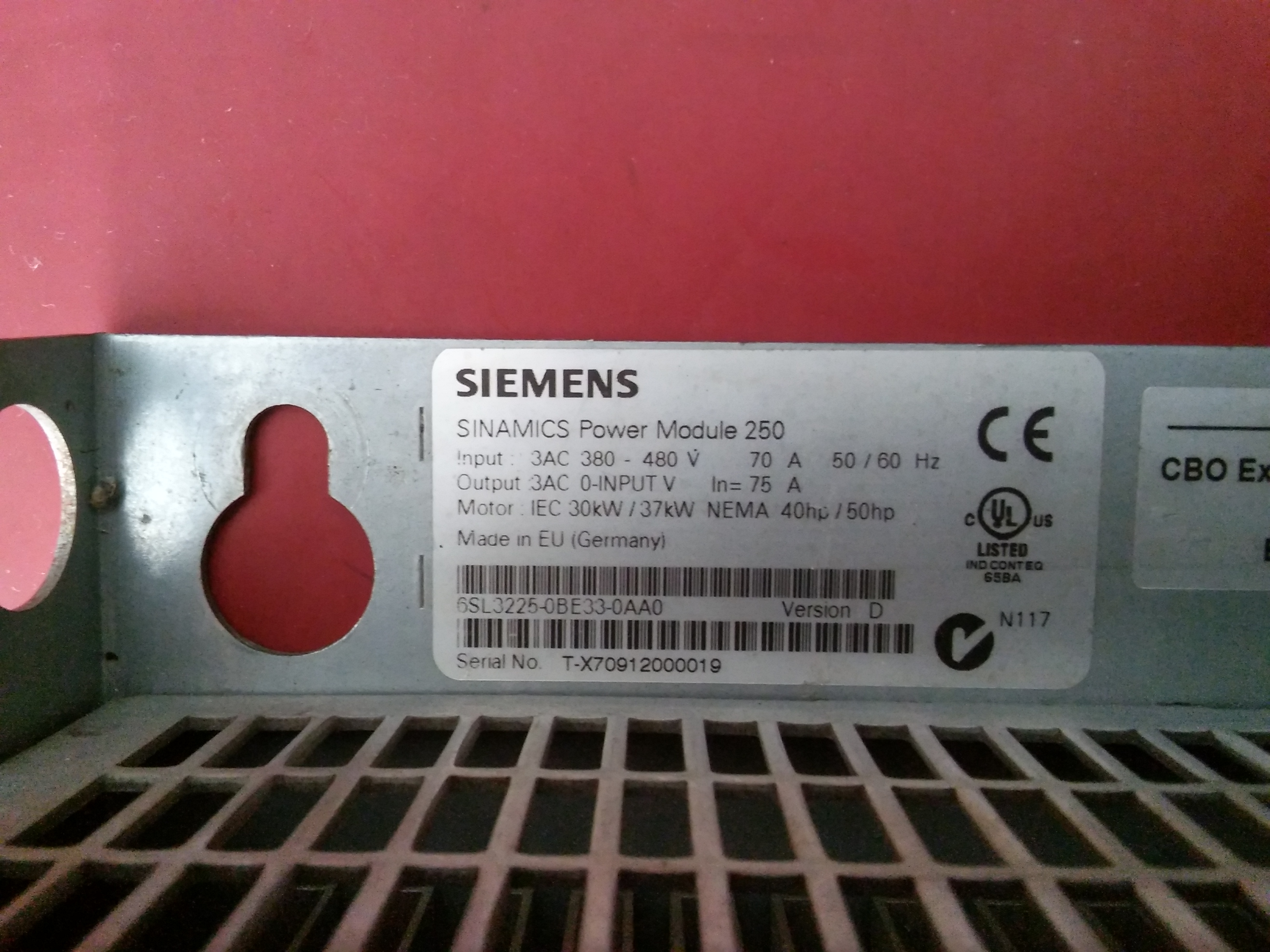SIEMENS 6SL3225-0BE33-0AA0 SINAMICS POWER MODULE 250 37KW 75A SÜRÜCÜ
